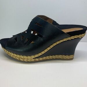 Earthies Women's Wedge Slip On Shoes SZ 9 B Black Leather Braided Trim Peep Toe